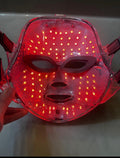 Skinovatio Red Light Therapy Mask with roses